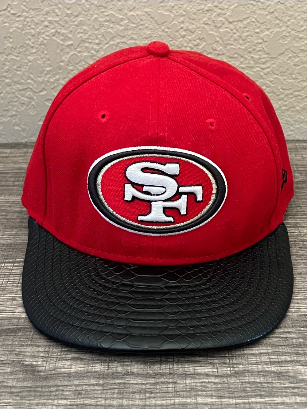 San Francisco 49ers NFL New Era Adjustable Youth Hat- Size S/M
